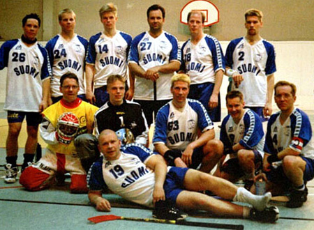 Viroa sparraamassa toukokuussa 2000 Viroa sparraamassa toukokuussa 2000