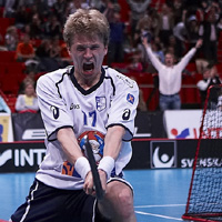 Mikko Kohonen tuulettaa MM-v�lier�ss�